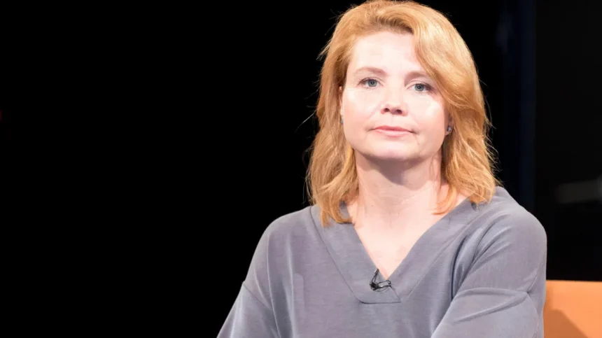 annette frier schlaganfall