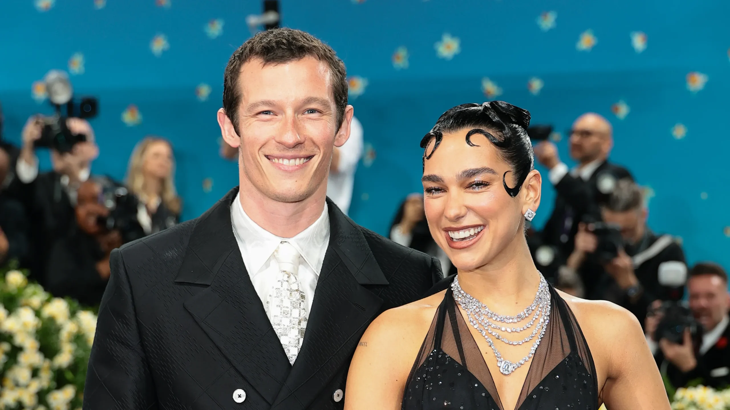 Dua Lipa Freund: Ein Blick auf ihr Liebesleben und aktuelle Beziehung