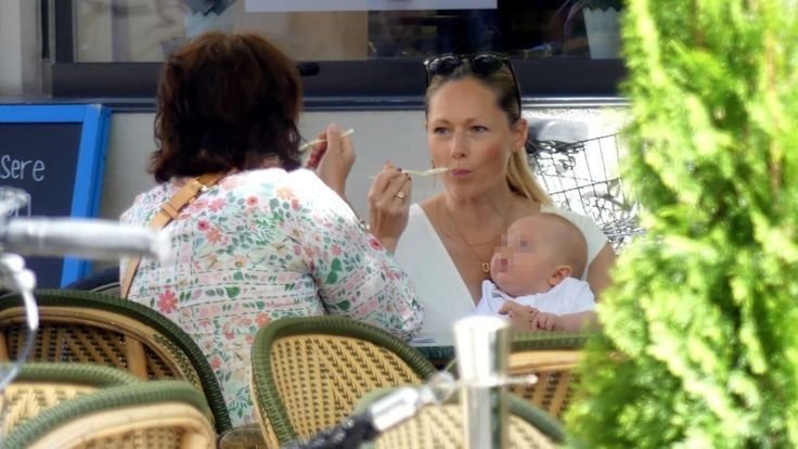 Helene Fischer Tochter Krankheit Fotos: Ein Blick auf das Familienleben der Sängerin und die Gesundheitsprobleme ihrer Tochter