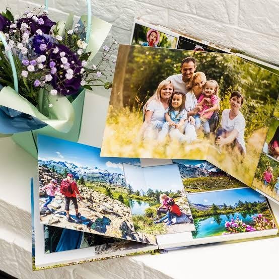 Von alten Dias zum Fotobuch: So gestaltest du ein persönliches Geschenk